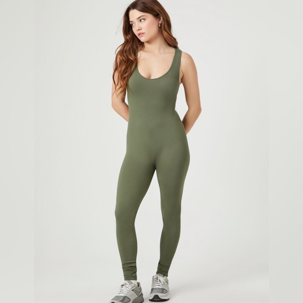 FOREVER 21 Scoop Neck Fitted Tank Jumpsuit Dark Olive Size XS/S NEW